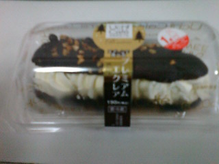 �v���~�A���G�N���A