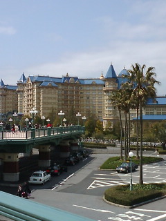 �f�B�Y�j�[���ꂱ��